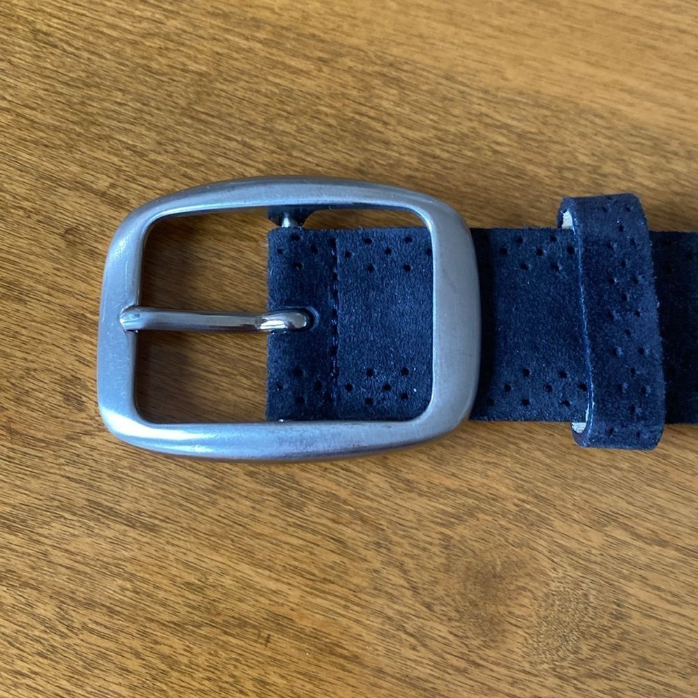 Hugo Boss suede belt - Picture 3 of 10